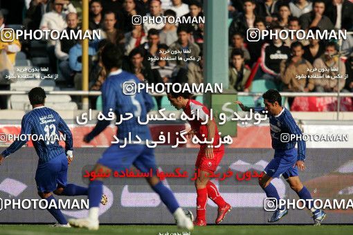 1241546, Tehran, Iran, لیگ برتر فوتبال ایران، Persian Gulf Cup، Week 16، First Leg، Persepolis 1 v 0 Esteghlal Ahvaz on 2008/11/26 at Azadi Stadium