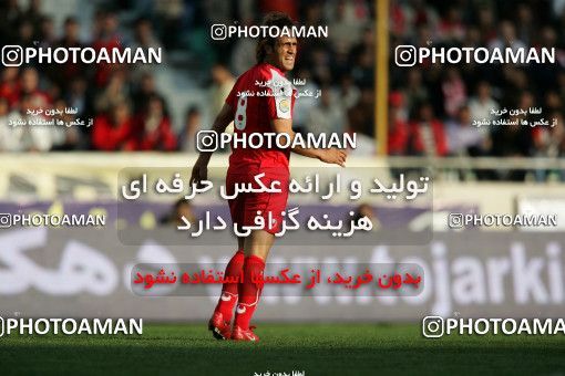 1241514, Tehran, Iran, لیگ برتر فوتبال ایران، Persian Gulf Cup، Week 16، First Leg، Persepolis 1 v 0 Esteghlal Ahvaz on 2008/11/26 at Azadi Stadium
