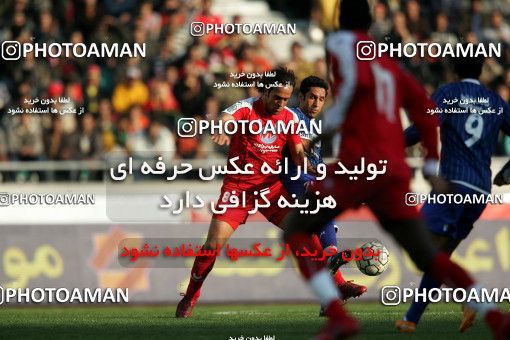 1241602, Tehran, Iran, لیگ برتر فوتبال ایران، Persian Gulf Cup، Week 16، First Leg، Persepolis 1 v 0 Esteghlal Ahvaz on 2008/11/26 at Azadi Stadium