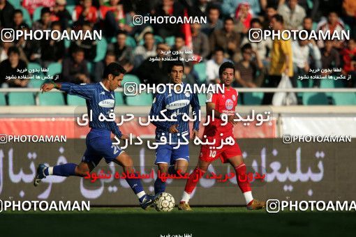 1241532, Tehran, Iran, لیگ برتر فوتبال ایران، Persian Gulf Cup، Week 16، First Leg، Persepolis 1 v 0 Esteghlal Ahvaz on 2008/11/26 at Azadi Stadium