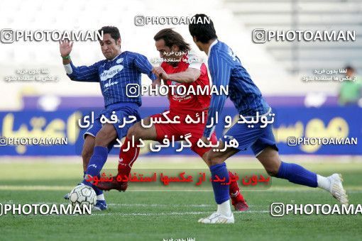 1241761, Tehran, Iran, لیگ برتر فوتبال ایران، Persian Gulf Cup، Week 16، First Leg، Persepolis 1 v 0 Esteghlal Ahvaz on 2008/11/26 at Azadi Stadium