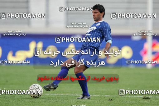 1241488, Tehran, Iran, لیگ برتر فوتبال ایران، Persian Gulf Cup، Week 16، First Leg، Persepolis 1 v 0 Esteghlal Ahvaz on 2008/11/26 at Azadi Stadium