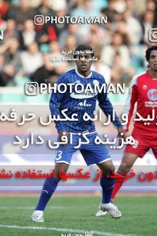 1241748, Tehran, Iran, لیگ برتر فوتبال ایران، Persian Gulf Cup، Week 16، First Leg، Persepolis 1 v 0 Esteghlal Ahvaz on 2008/11/26 at Azadi Stadium