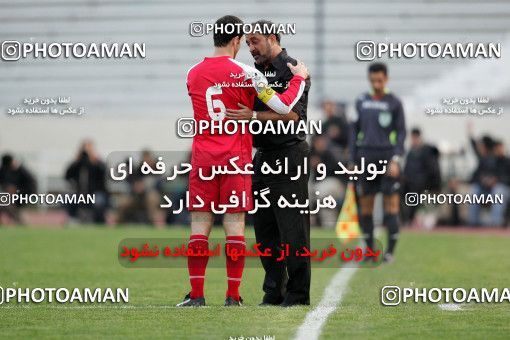 1241758, Tehran, Iran, لیگ برتر فوتبال ایران، Persian Gulf Cup، Week 16، First Leg، Persepolis 1 v 0 Esteghlal Ahvaz on 2008/11/26 at Azadi Stadium