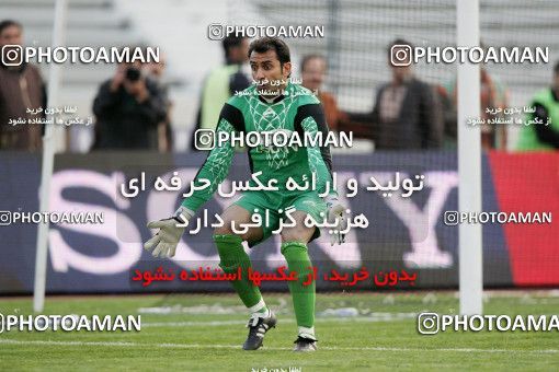 1241844, Tehran, Iran, لیگ برتر فوتبال ایران، Persian Gulf Cup، Week 16، First Leg، Persepolis 1 v 0 Esteghlal Ahvaz on 2008/11/26 at Azadi Stadium