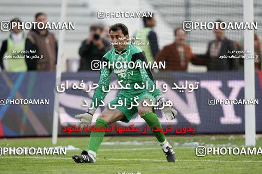 1241489, Tehran, Iran, لیگ برتر فوتبال ایران، Persian Gulf Cup، Week 16، First Leg، Persepolis 1 v 0 Esteghlal Ahvaz on 2008/11/26 at Azadi Stadium