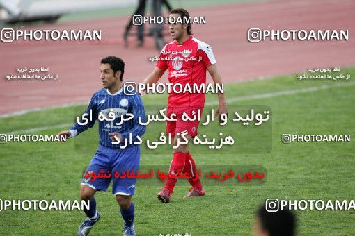 1241742, Tehran, Iran, لیگ برتر فوتبال ایران، Persian Gulf Cup، Week 16، First Leg، Persepolis 1 v 0 Esteghlal Ahvaz on 2008/11/26 at Azadi Stadium