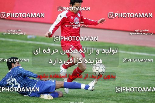 1241649, Tehran, Iran, لیگ برتر فوتبال ایران، Persian Gulf Cup، Week 16، First Leg، Persepolis 1 v 0 Esteghlal Ahvaz on 2008/11/26 at Azadi Stadium