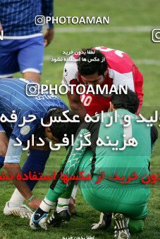 1241707, Tehran, Iran, لیگ برتر فوتبال ایران، Persian Gulf Cup، Week 16، First Leg، Persepolis 1 v 0 Esteghlal Ahvaz on 2008/11/26 at Azadi Stadium