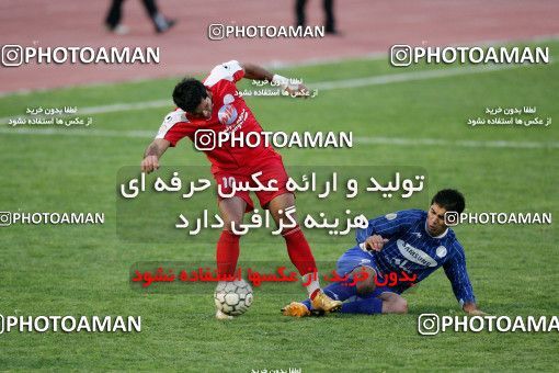 1241765, Tehran, Iran, لیگ برتر فوتبال ایران، Persian Gulf Cup، Week 16، First Leg، Persepolis 1 v 0 Esteghlal Ahvaz on 2008/11/26 at Azadi Stadium