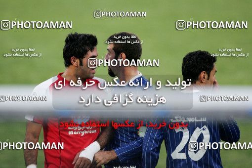 1241605, Tehran, Iran, لیگ برتر فوتبال ایران، Persian Gulf Cup، Week 16، First Leg، Persepolis 1 v 0 Esteghlal Ahvaz on 2008/11/26 at Azadi Stadium