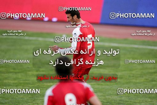 1241648, Tehran, Iran, لیگ برتر فوتبال ایران، Persian Gulf Cup، Week 16، First Leg، Persepolis 1 v 0 Esteghlal Ahvaz on 2008/11/26 at Azadi Stadium