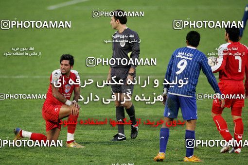 1241615, Tehran, Iran, لیگ برتر فوتبال ایران، Persian Gulf Cup، Week 16، First Leg، Persepolis 1 v 0 Esteghlal Ahvaz on 2008/11/26 at Azadi Stadium