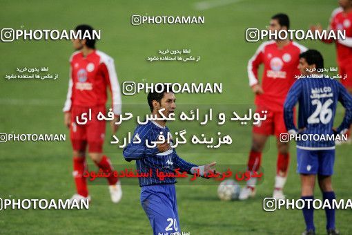1241717, Tehran, Iran, لیگ برتر فوتبال ایران، Persian Gulf Cup، Week 16، First Leg، Persepolis 1 v 0 Esteghlal Ahvaz on 2008/11/26 at Azadi Stadium