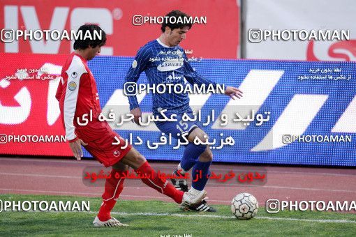 1241482, Tehran, Iran, لیگ برتر فوتبال ایران، Persian Gulf Cup، Week 16، First Leg، Persepolis 1 v 0 Esteghlal Ahvaz on 2008/11/26 at Azadi Stadium