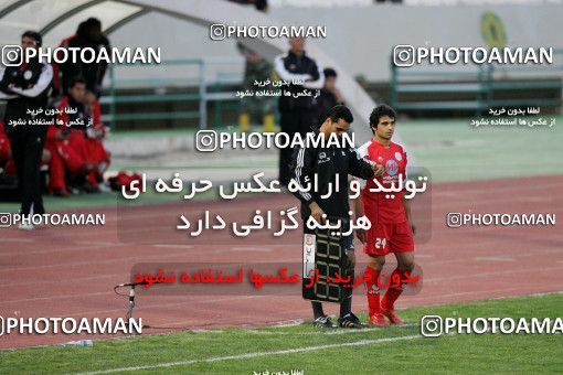1241714, Tehran, Iran, لیگ برتر فوتبال ایران، Persian Gulf Cup، Week 16، First Leg، Persepolis 1 v 0 Esteghlal Ahvaz on 2008/11/26 at Azadi Stadium