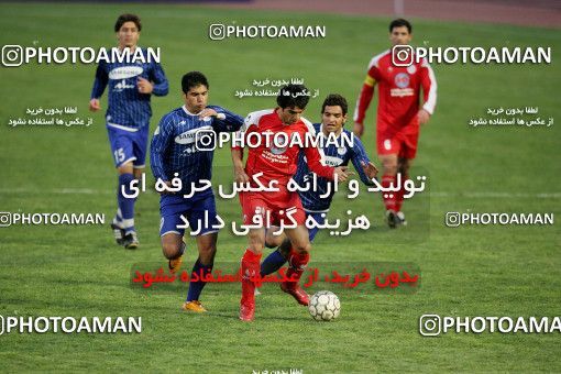1241745, Tehran, Iran, لیگ برتر فوتبال ایران، Persian Gulf Cup، Week 16، First Leg، Persepolis 1 v 0 Esteghlal Ahvaz on 2008/11/26 at Azadi Stadium
