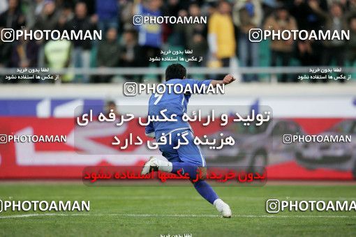 1241357, Tehran, Iran, لیگ برتر فوتبال ایران، Persian Gulf Cup، Week 16، First Leg، Saipa 0 v 2 Esteghlal on 2008/11/29 at Azadi Stadium