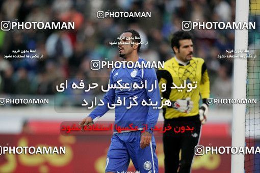 1241337, Tehran, Iran, لیگ برتر فوتبال ایران، Persian Gulf Cup، Week 16، First Leg، Saipa 0 v 2 Esteghlal on 2008/11/29 at Azadi Stadium