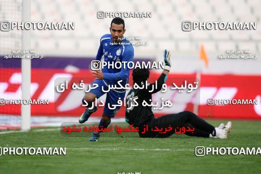 1239483, Tehran, Iran, لیگ برتر فوتبال ایران، Persian Gulf Cup، Week 17، First Leg، Esteghlal 5 v 0 Payam Khorasan on 2008/12/03 at Azadi Stadium