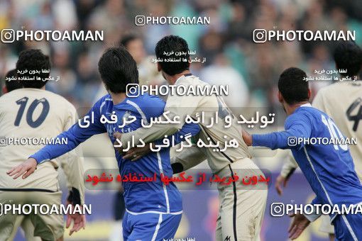 1241189, Tehran, Iran, لیگ برتر فوتبال ایران، Persian Gulf Cup، Week 17، First Leg، Esteghlal 5 v 0 Payam Khorasan on 2008/12/03 at Azadi Stadium