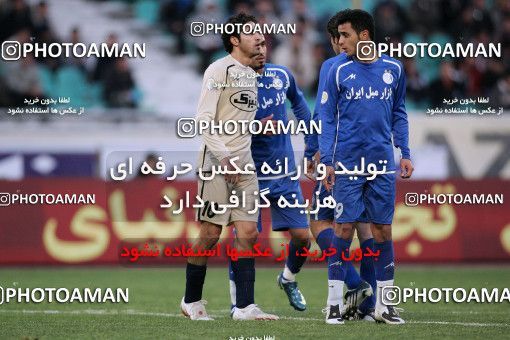 1241161, Tehran, Iran, لیگ برتر فوتبال ایران، Persian Gulf Cup، Week 17، First Leg، Esteghlal 5 v 0 Payam Khorasan on 2008/12/03 at Azadi Stadium