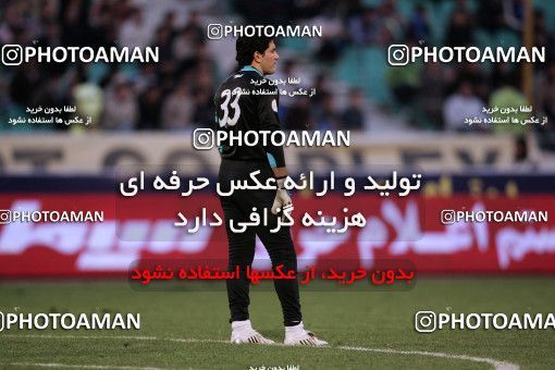 1241045, Tehran, Iran, لیگ برتر فوتبال ایران، Persian Gulf Cup، Week 17، First Leg، Esteghlal 5 v 0 Payam Khorasan on 2008/12/03 at Azadi Stadium
