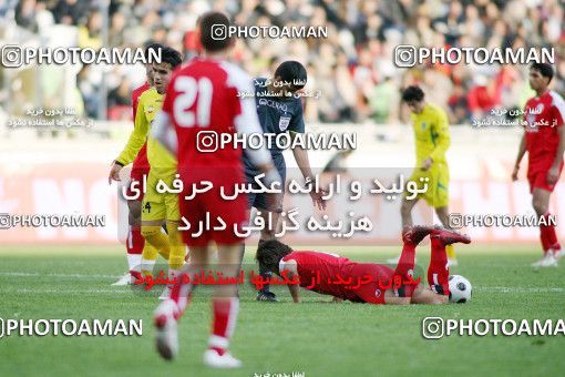 1239661, Tehran, Iran, لیگ برتر فوتبال ایران، Persian Gulf Cup، Week 17، First Leg، Rah Ahan 1 v 0 Persepolis on 2008/12/04 at Azadi Stadium