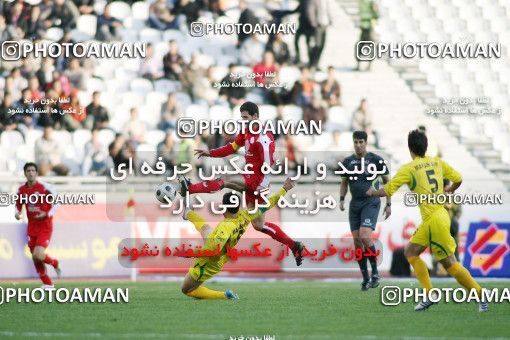 1239617, Tehran, Iran, لیگ برتر فوتبال ایران، Persian Gulf Cup، Week 17، First Leg، Rah Ahan 1 v 0 Persepolis on 2008/12/04 at Azadi Stadium