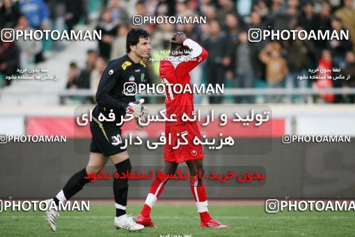 1239635, Tehran, Iran, لیگ برتر فوتبال ایران، Persian Gulf Cup، Week 17، First Leg، Rah Ahan 1 v 0 Persepolis on 2008/12/04 at Azadi Stadium