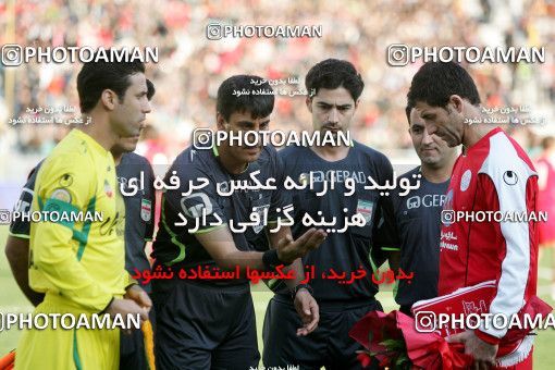 1240268, Tehran, Iran, لیگ برتر فوتبال ایران، Persian Gulf Cup، Week 17، First Leg، Rah Ahan 1 v 0 Persepolis on 2008/12/04 at Azadi Stadium