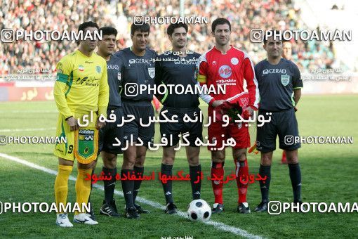 1240063, Tehran, Iran, لیگ برتر فوتبال ایران، Persian Gulf Cup، Week 17، First Leg، Rah Ahan 1 v 0 Persepolis on 2008/12/04 at Azadi Stadium