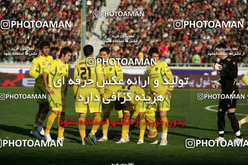 1240058, Tehran, Iran, لیگ برتر فوتبال ایران، Persian Gulf Cup، Week 17، First Leg، Rah Ahan 1 v 0 Persepolis on 2008/12/04 at Azadi Stadium