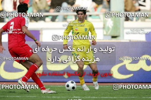 1240139, لیگ برتر فوتبال ایران، Persian Gulf Cup، Week 17، First Leg، 2008/12/04، Tehran، Azadi Stadium، Rah Ahan 1 - 0 Persepolis