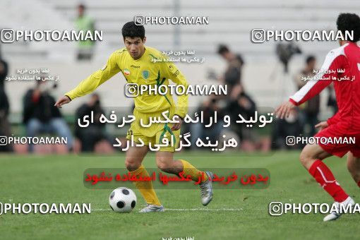1240162, Tehran, Iran, لیگ برتر فوتبال ایران، Persian Gulf Cup، Week 17، First Leg، Rah Ahan 1 v 0 Persepolis on 2008/12/04 at Azadi Stadium