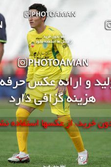 1240273, Tehran, Iran, لیگ برتر فوتبال ایران، Persian Gulf Cup، Week 17، First Leg، Rah Ahan 1 v 0 Persepolis on 2008/12/04 at Azadi Stadium