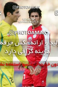 1240287, Tehran, Iran, لیگ برتر فوتبال ایران، Persian Gulf Cup، Week 17، First Leg، Rah Ahan 1 v 0 Persepolis on 2008/12/04 at Azadi Stadium