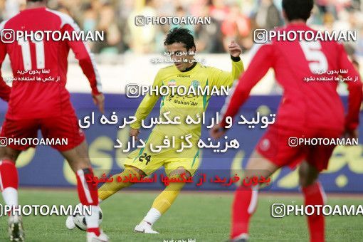 1240202, Tehran, Iran, لیگ برتر فوتبال ایران، Persian Gulf Cup، Week 17، First Leg، Rah Ahan 1 v 0 Persepolis on 2008/12/04 at Azadi Stadium