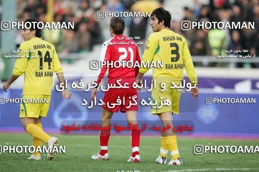 1240095, Tehran, Iran, لیگ برتر فوتبال ایران، Persian Gulf Cup، Week 17، First Leg، Rah Ahan 1 v 0 Persepolis on 2008/12/04 at Azadi Stadium