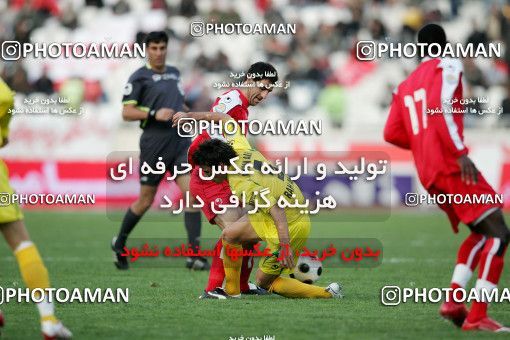 1240172, Tehran, Iran, لیگ برتر فوتبال ایران، Persian Gulf Cup، Week 17، First Leg، Rah Ahan 1 v 0 Persepolis on 2008/12/04 at Azadi Stadium