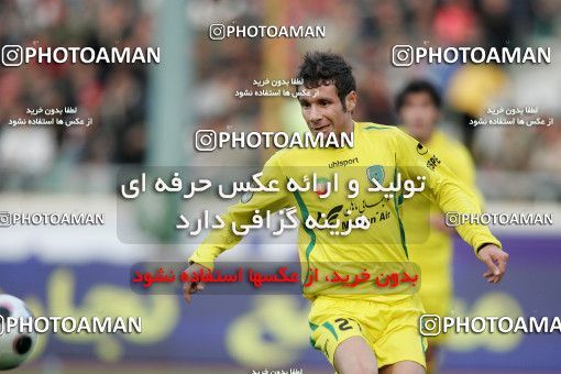 1240225, Tehran, Iran, لیگ برتر فوتبال ایران، Persian Gulf Cup، Week 17، First Leg، Rah Ahan 1 v 0 Persepolis on 2008/12/04 at Azadi Stadium