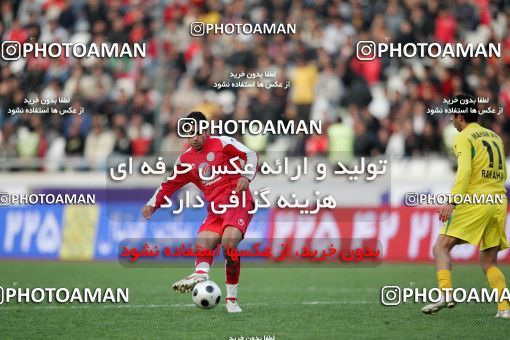 1240253, لیگ برتر فوتبال ایران، Persian Gulf Cup، Week 17، First Leg، 2008/12/04، Tehran، Azadi Stadium، Rah Ahan 1 - 0 Persepolis