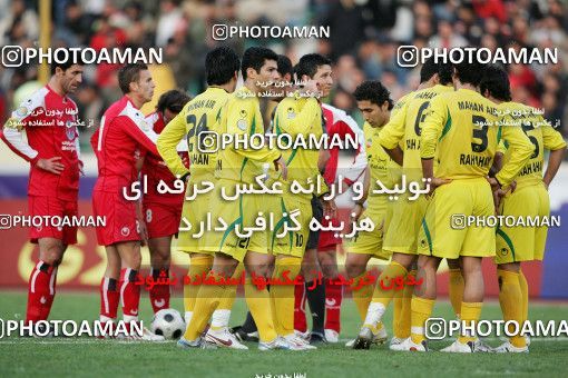 1240065, Tehran, Iran, لیگ برتر فوتبال ایران، Persian Gulf Cup، Week 17، First Leg، Rah Ahan 1 v 0 Persepolis on 2008/12/04 at Azadi Stadium