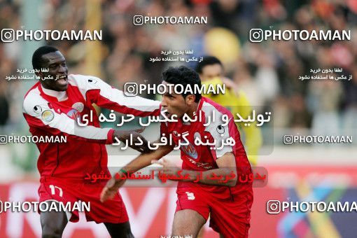 1240121, Tehran, Iran, لیگ برتر فوتبال ایران، Persian Gulf Cup، Week 17، First Leg، Rah Ahan 1 v 0 Persepolis on 2008/12/04 at Azadi Stadium