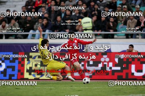 1240217, Tehran, Iran, لیگ برتر فوتبال ایران، Persian Gulf Cup، Week 17، First Leg، Rah Ahan 1 v 0 Persepolis on 2008/12/04 at Azadi Stadium
