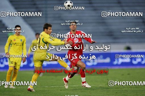 1240169, Tehran, Iran, لیگ برتر فوتبال ایران، Persian Gulf Cup، Week 17، First Leg، Rah Ahan 1 v 0 Persepolis on 2008/12/04 at Azadi Stadium