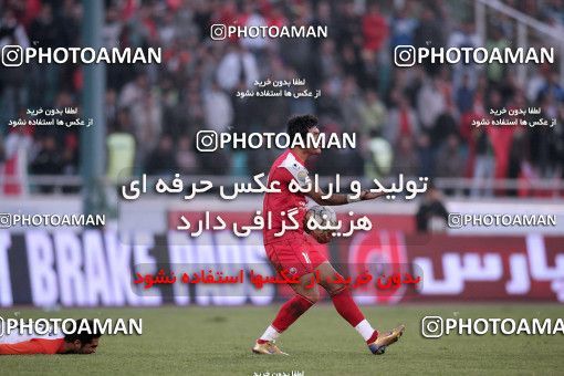 1242032, Tehran, , Iran Pro League، Persian Gulf Cup، 2008-09 season، Second Leg، Week 18، Persepolis ۱ v ۱ Saipa on 2008/12/09 at Azadi Stadium