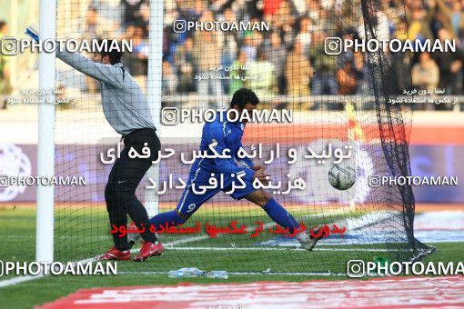 1239428, Tehran, Iran, لیگ برتر فوتبال ایران، Persian Gulf Cup، Week 19، Second Leg، Esteghlal 4 v 2 Pegah Rasht on 2008/12/12 at Azadi Stadium