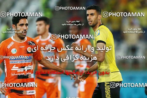 1238522, Tehran, , لیگ برتر فوتبال ایران، Persian Gulf Cup، Week 5، First Leg، Saipa 1 v 0 Pars Jonoubi Jam on 2018/08/24 at Shahid Dastgerdi Stadium