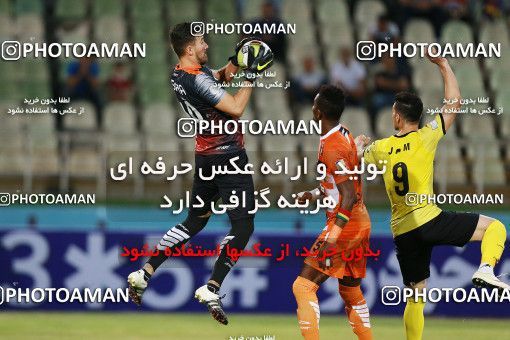 1238432, Tehran, , لیگ برتر فوتبال ایران، Persian Gulf Cup، Week 5، First Leg، Saipa 1 v 0 Pars Jonoubi Jam on 2018/08/24 at Shahid Dastgerdi Stadium
